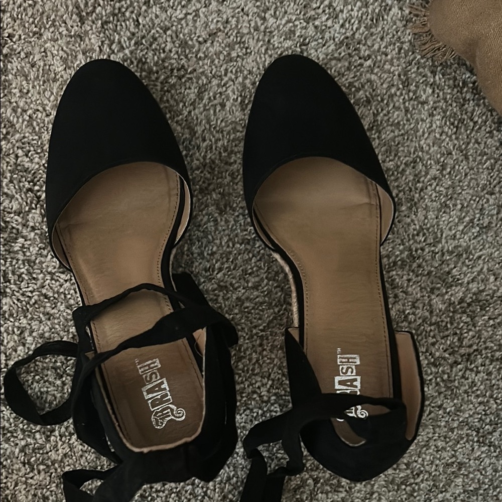 Women's Black Flats with Ankle Straps